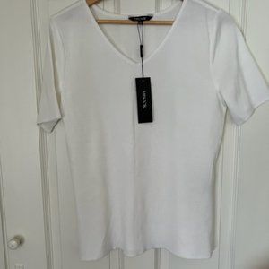 Misook Short Sleeve Knit Tunic in White NWT